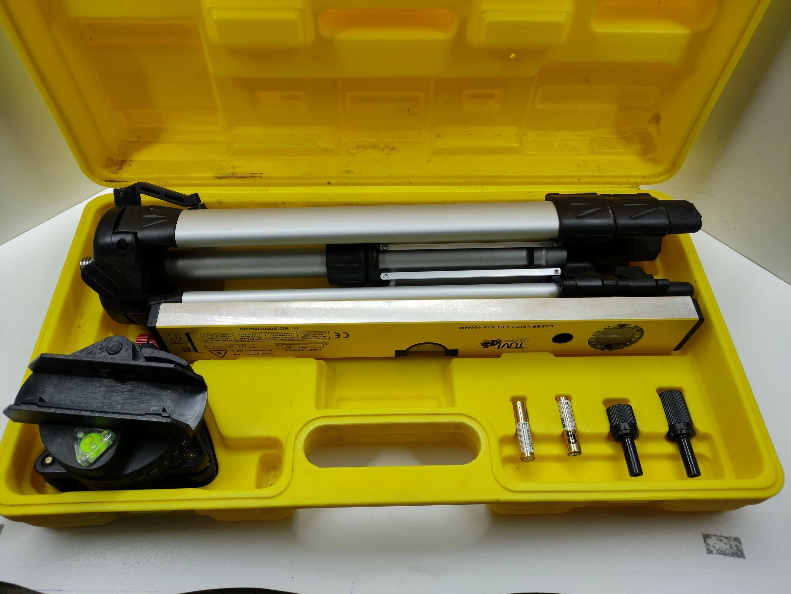 poziomica-laserowa-tuv-laser-level-ept-97a-400mm-stan-uzywany