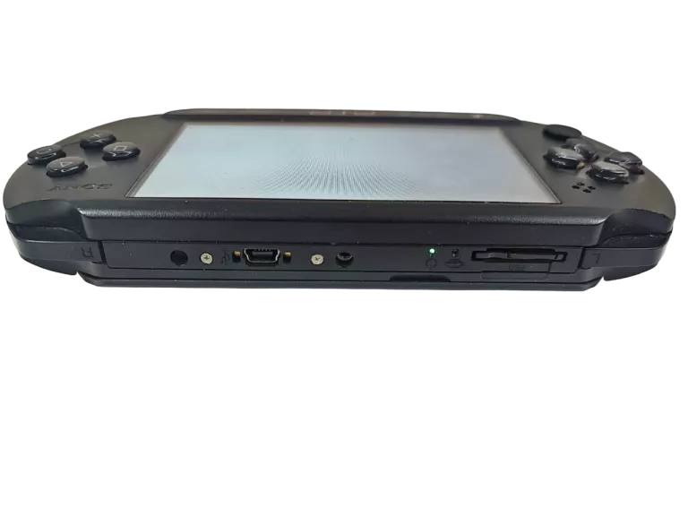 konsola-psp-street-e1004-slim-etui-ean-gtin-711719182184