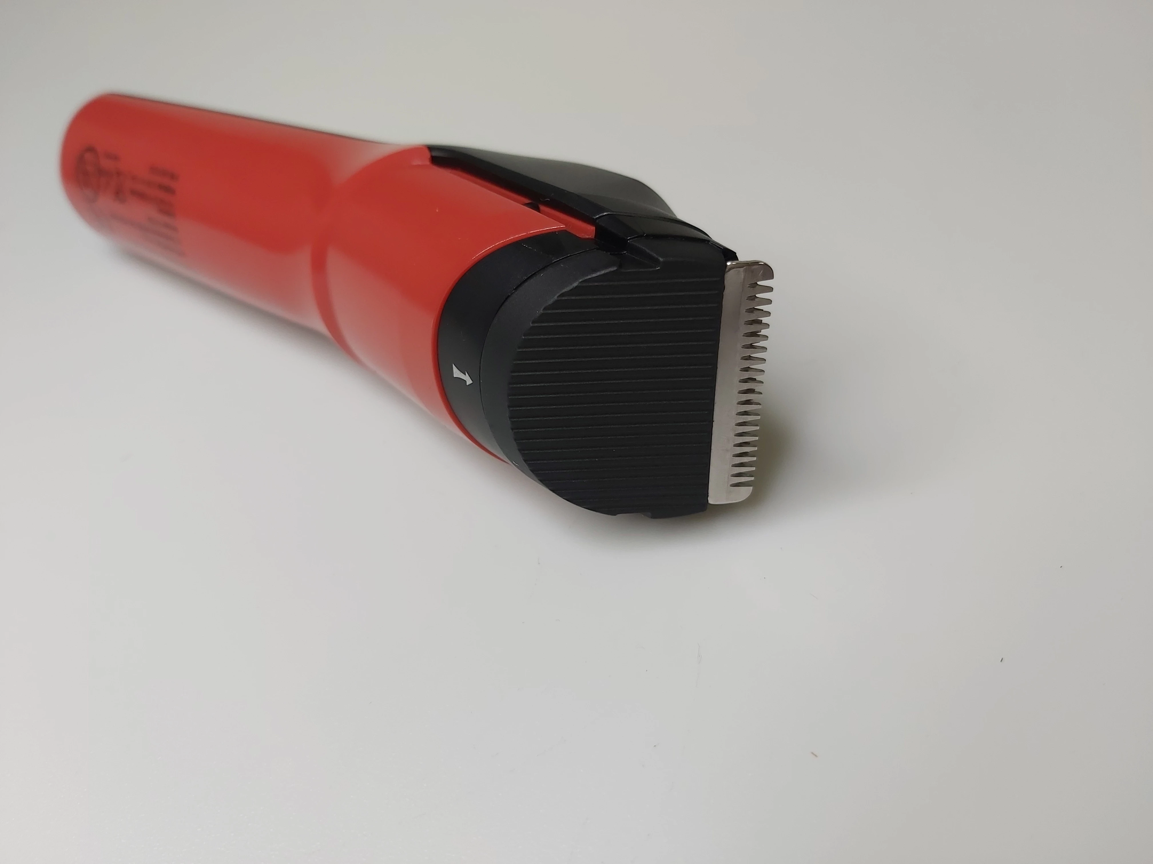 trymer-gotze-jensen-tr700-zastosowanie-do-stylizacji-brody