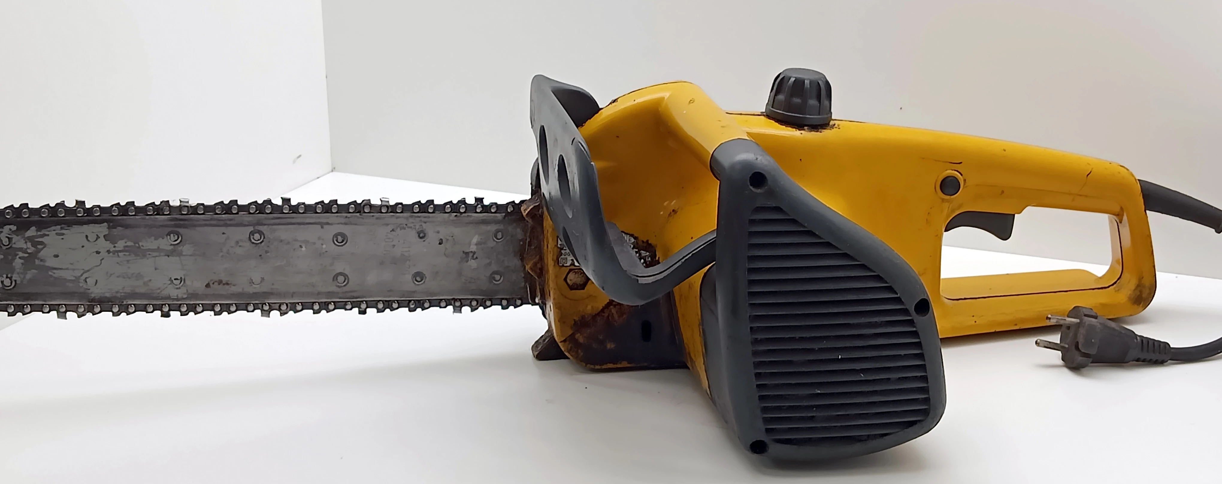 pilarka-elektryczna-alpina-e18-zolta-bytomska-12-czeladz