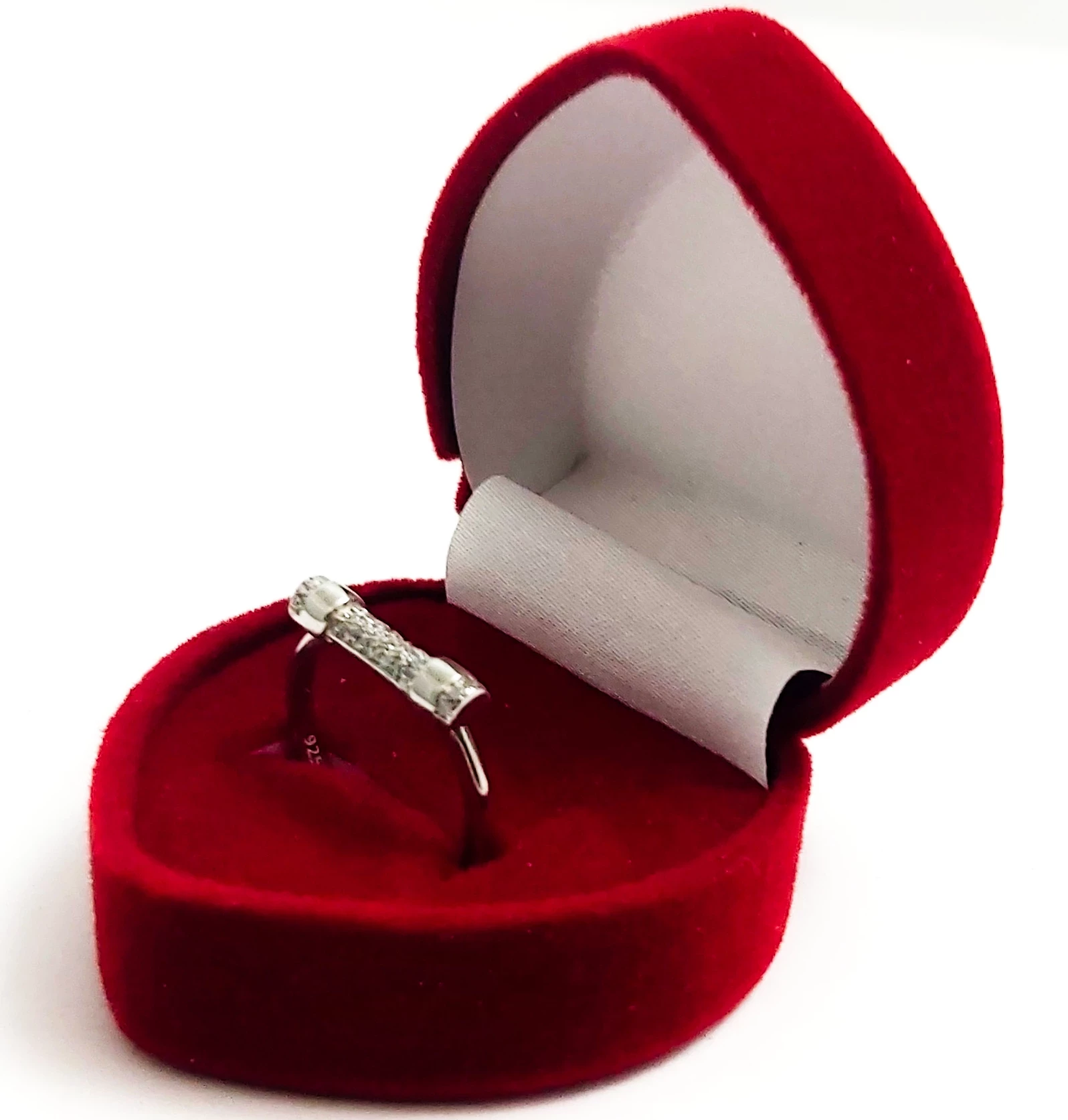 srebrny-pierscionek-kreskap92519gr14-ean-gtin-5060211098666