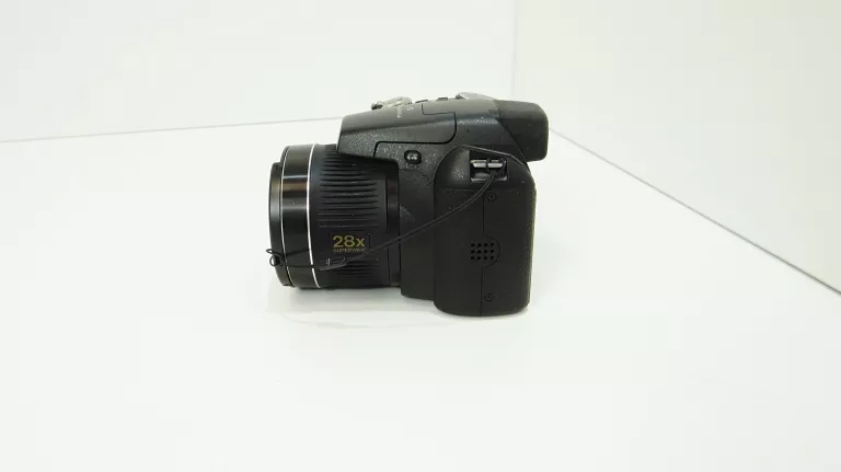 APARAT FUJI FINEPIX S3400