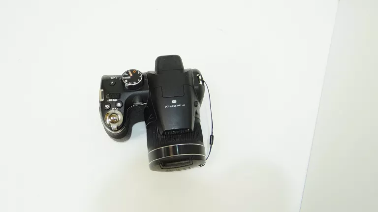 APARAT FUJI FINEPIX S3400