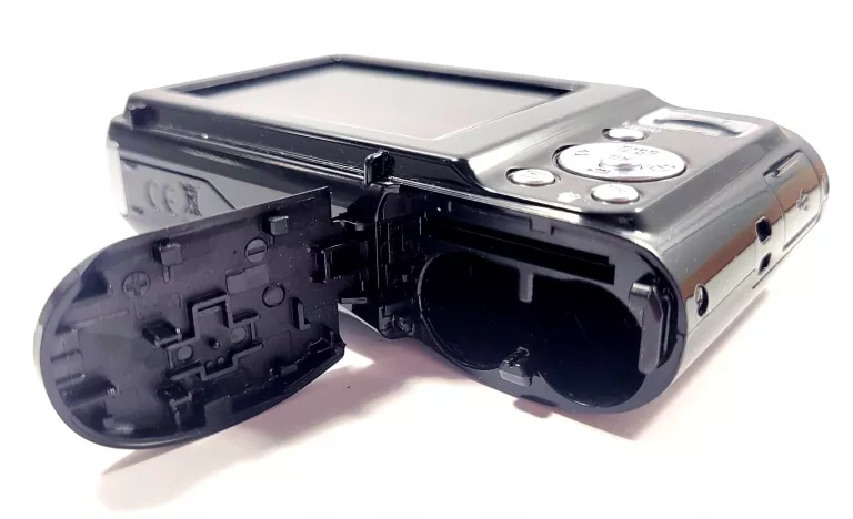 APARAT CYFROWY SAMSUNG ES28 USZKODZONY