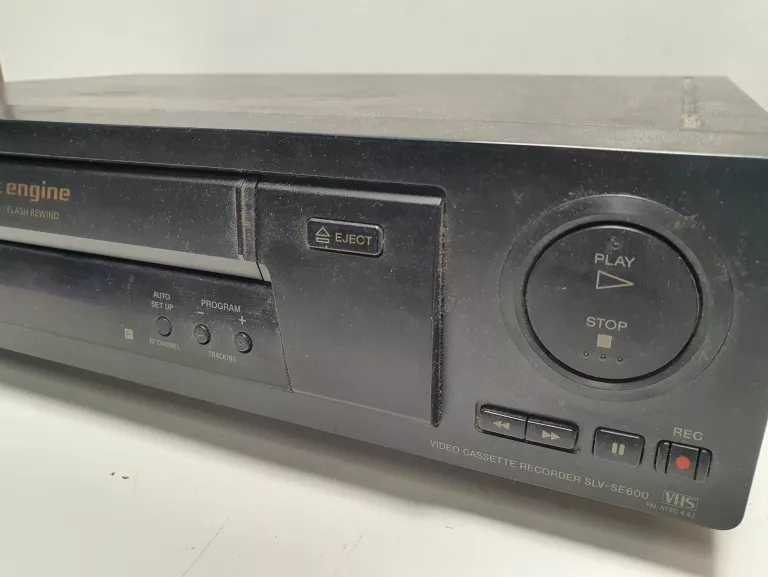 MAGNETOWID SONY SLV-SE600 + KASETY