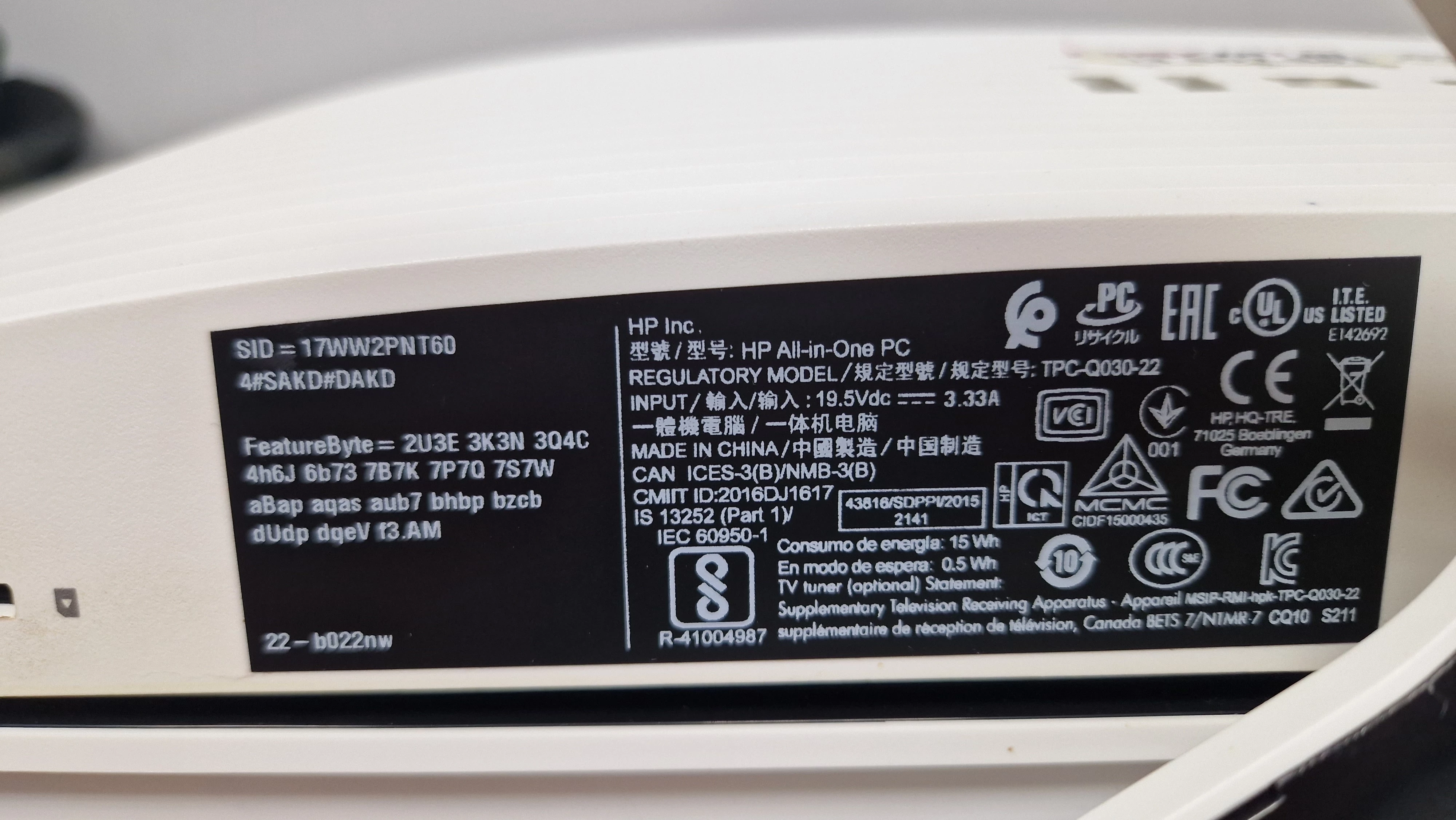 komputer-all-in-one-hp-22-b022nw-j30604gb500gb-typ-dysku-twardego-hdd