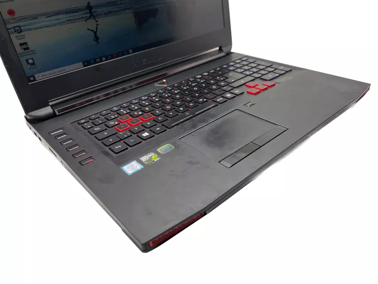 LAPTOP ACER PREDATOR 17 16GB RAM I7 1TB N15P4