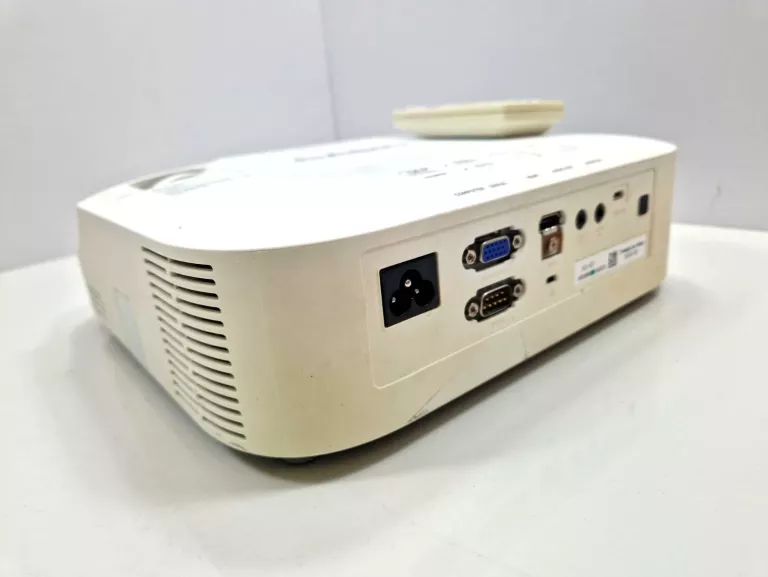 PROJEKTOR CASIO XJ-V2