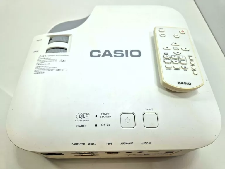 PROJEKTOR CASIO XJ-V2