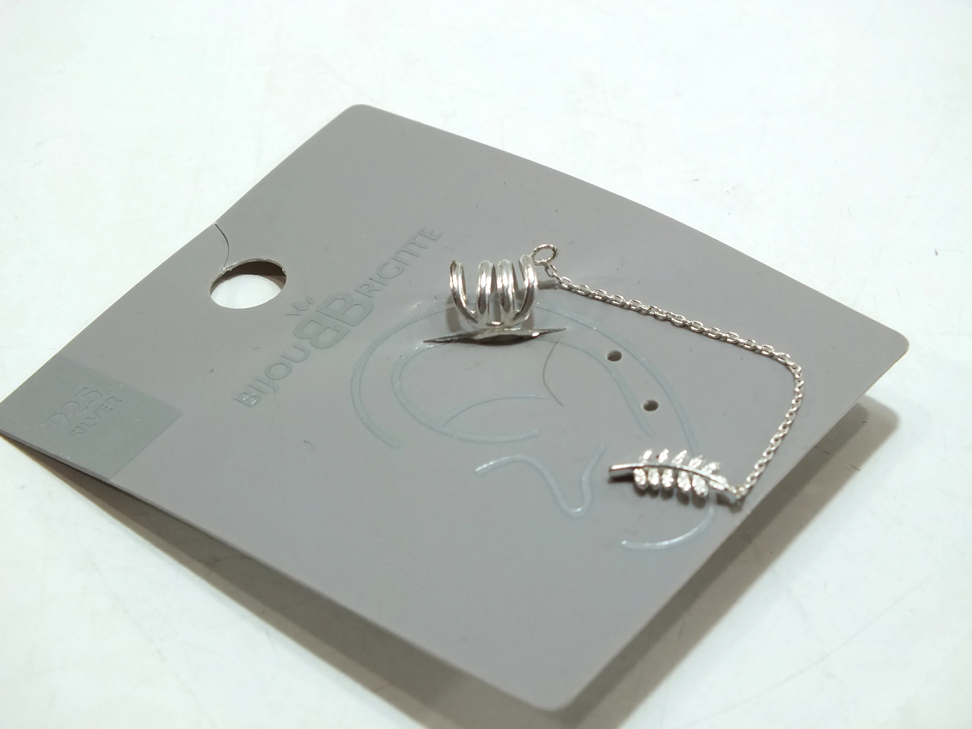 bijou-brigitte-kolczki-do-ucha-stan-powystawowy