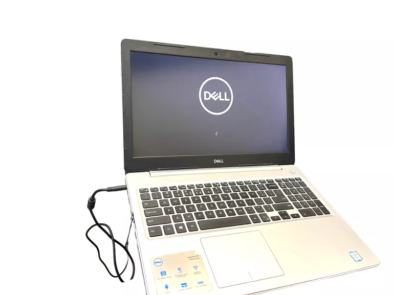 LAPTOP DELL INSPIRON P75F