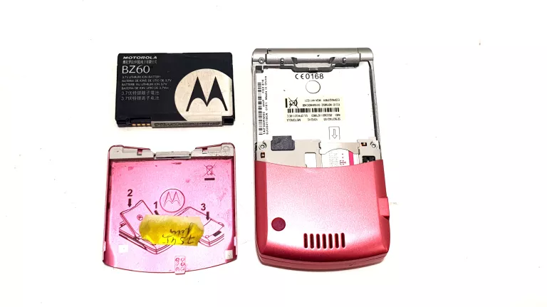 TELEFON MOTOROLA V3