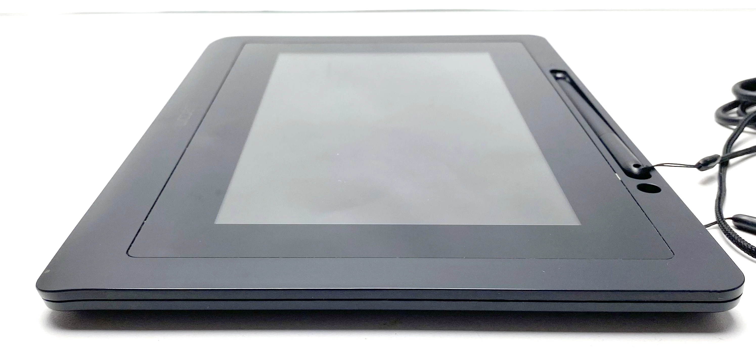 tablet-graficzny-wacom-dtu-1031x-model-dtu-1031x