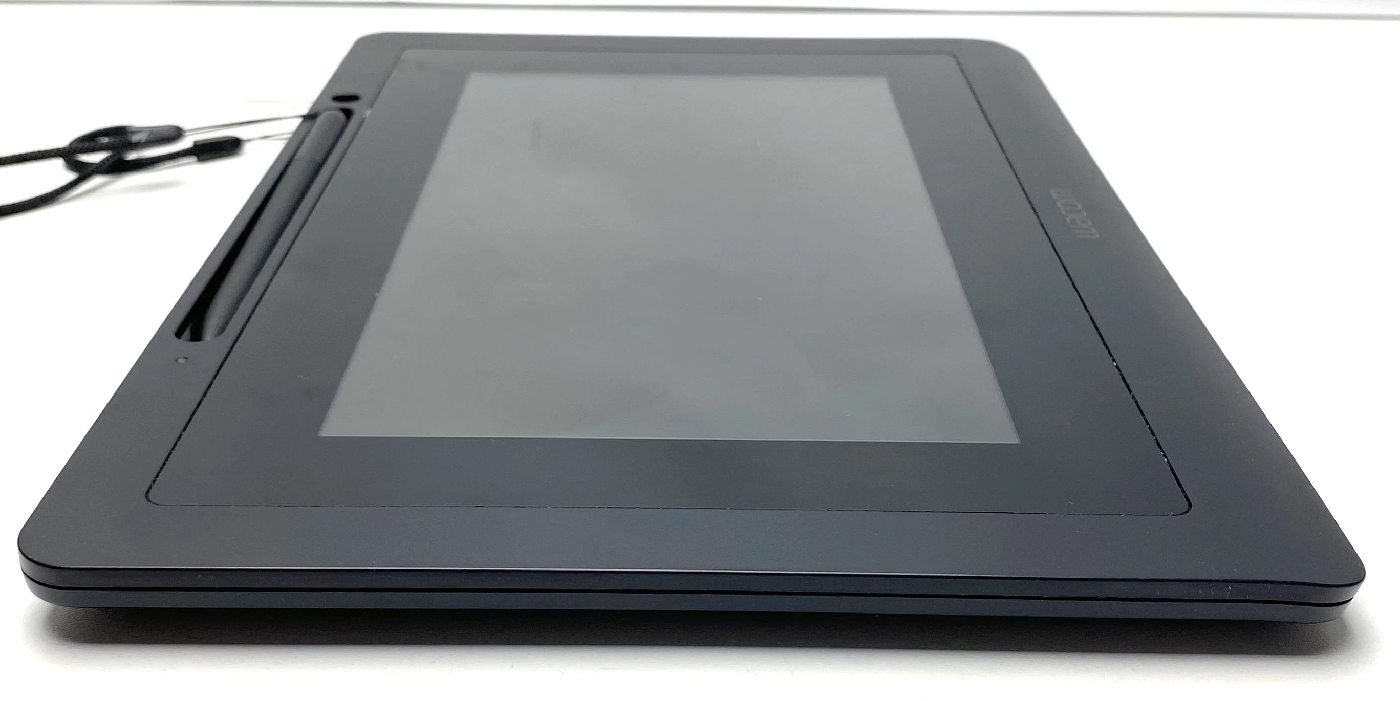 tablet-graficzny-wacom-dtu-1031x-kod-producenta-dtu-1031x