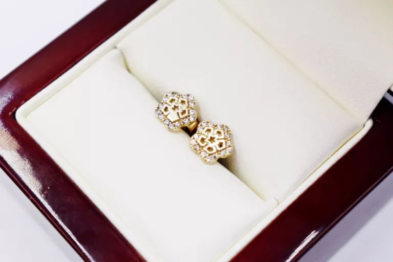 wyjatkowe-zlote-kolczyki-cyrkonie-333-12g-sztyft-stan-11323-2