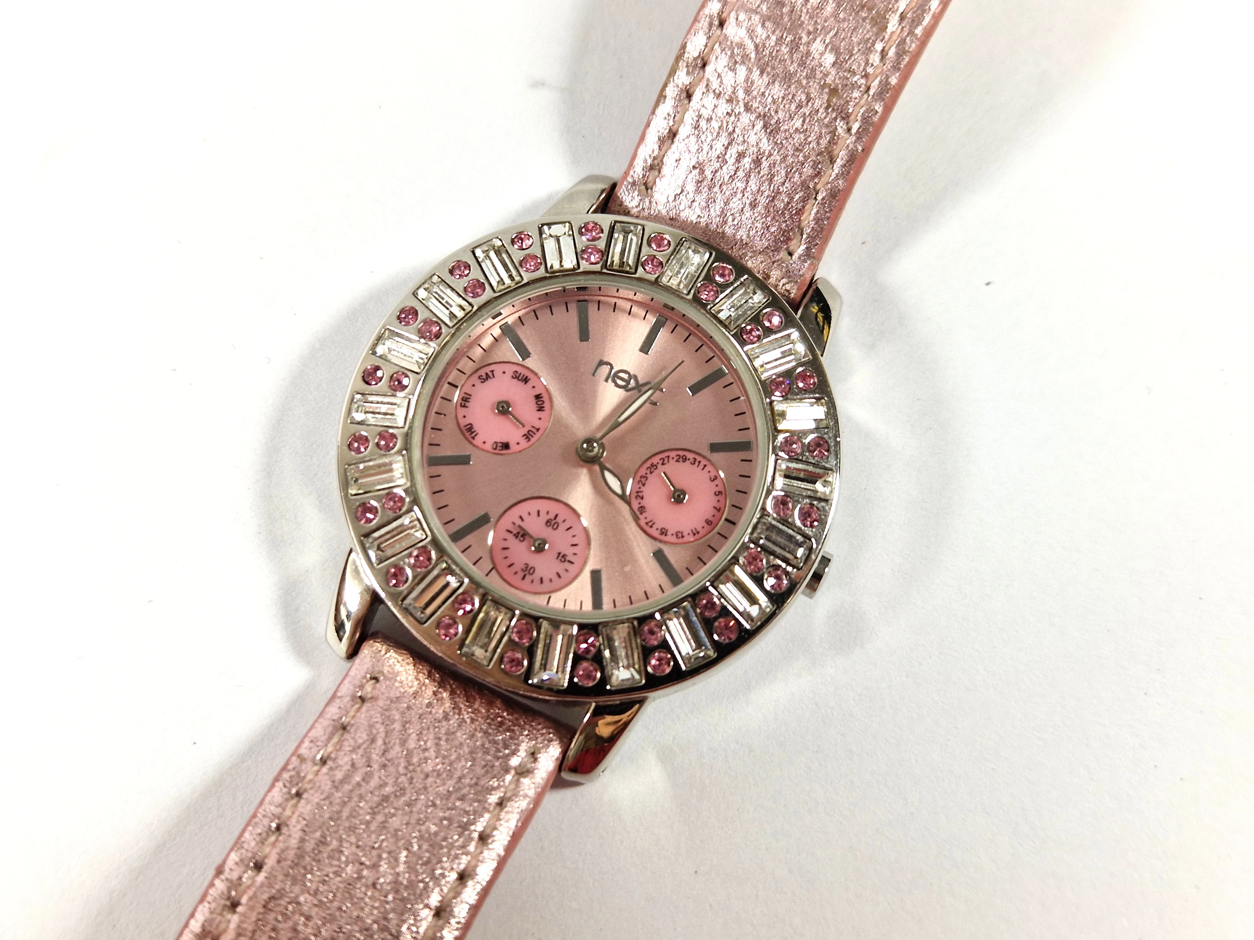 zegarek-next-413861-zamkowa-19-wegorzewo