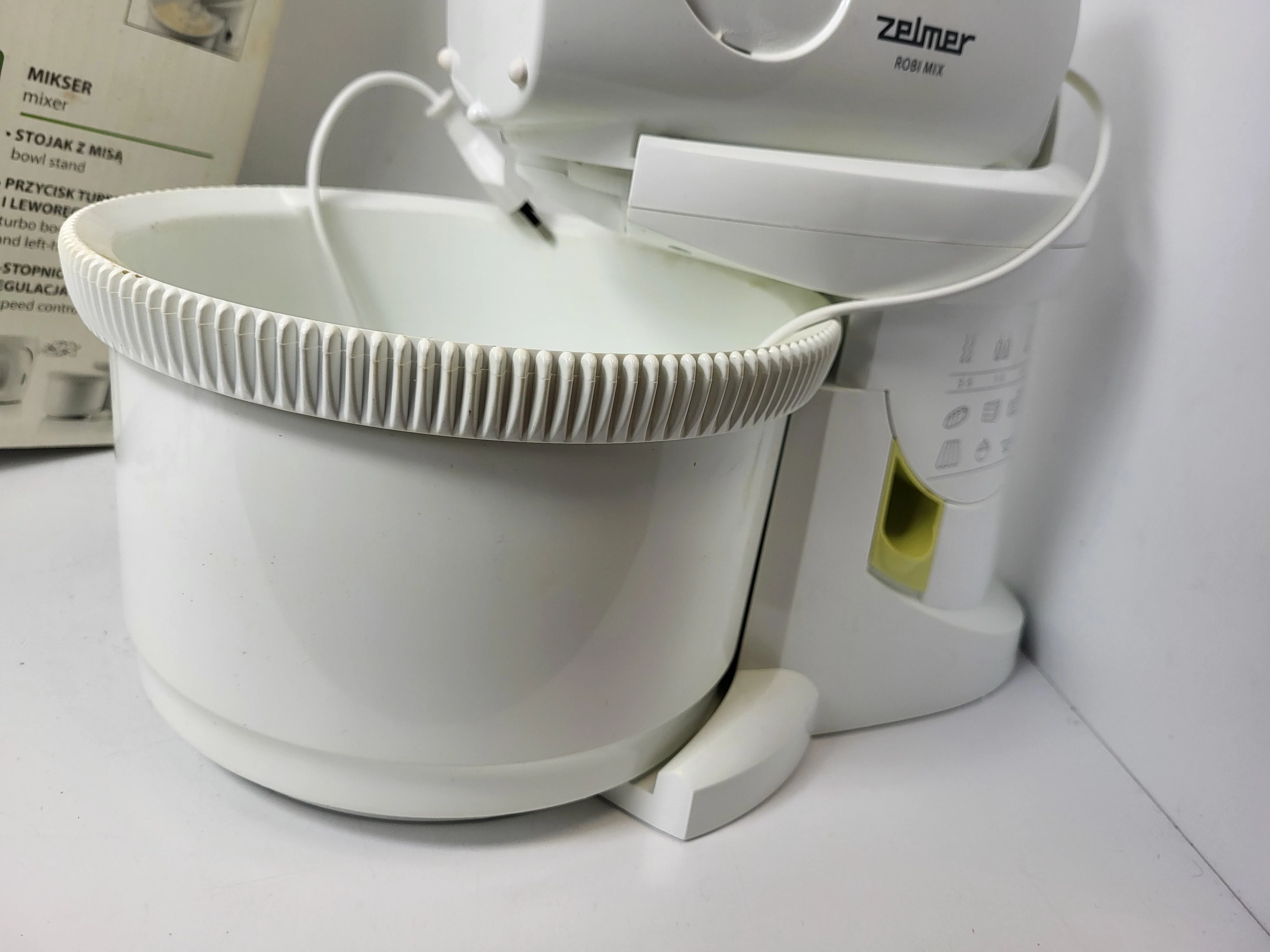 zelmer-hm0800381-mikser-z-misa-marka-bosch