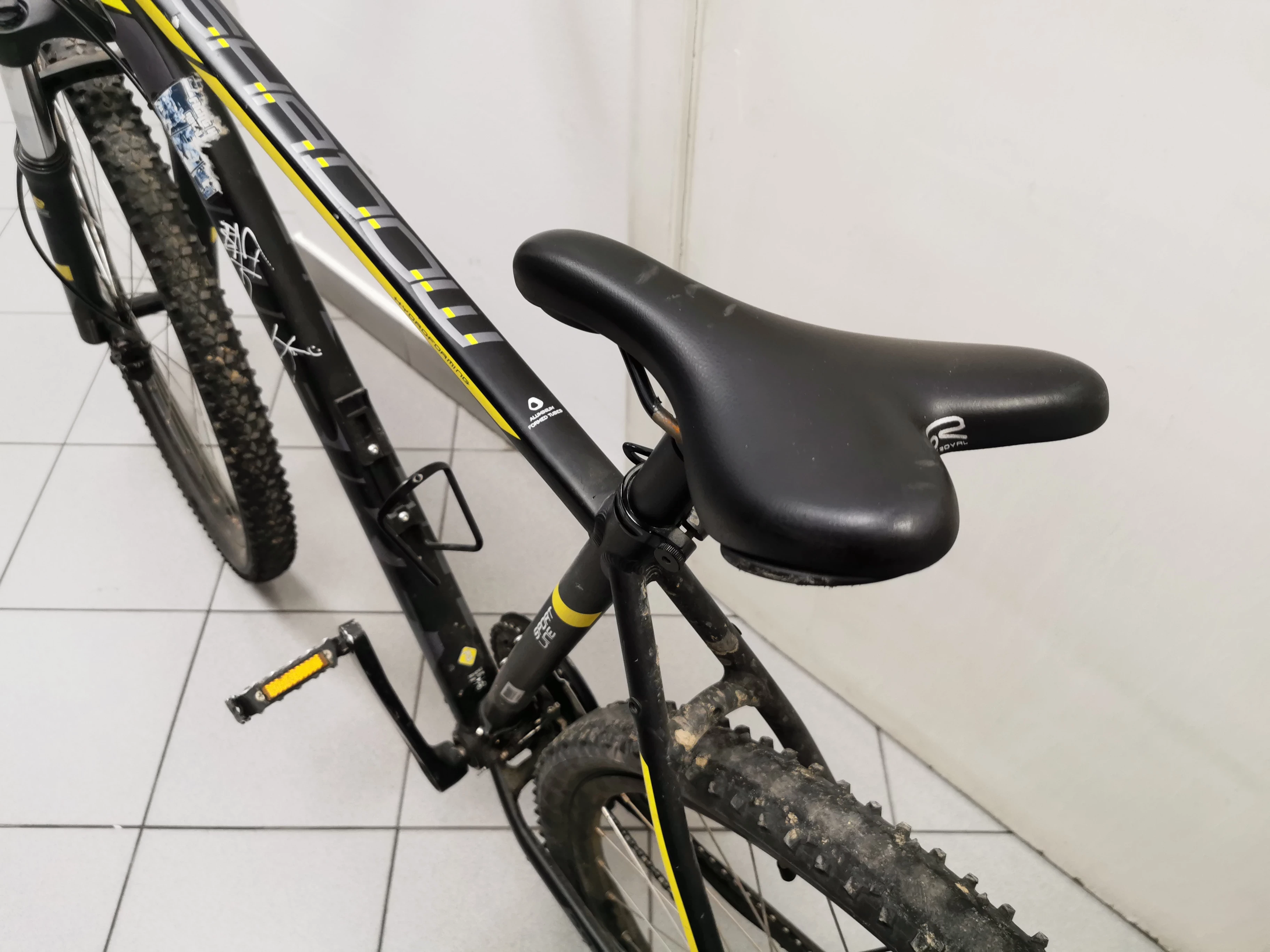 rower-unibike-shadow-29-kolor-czarny