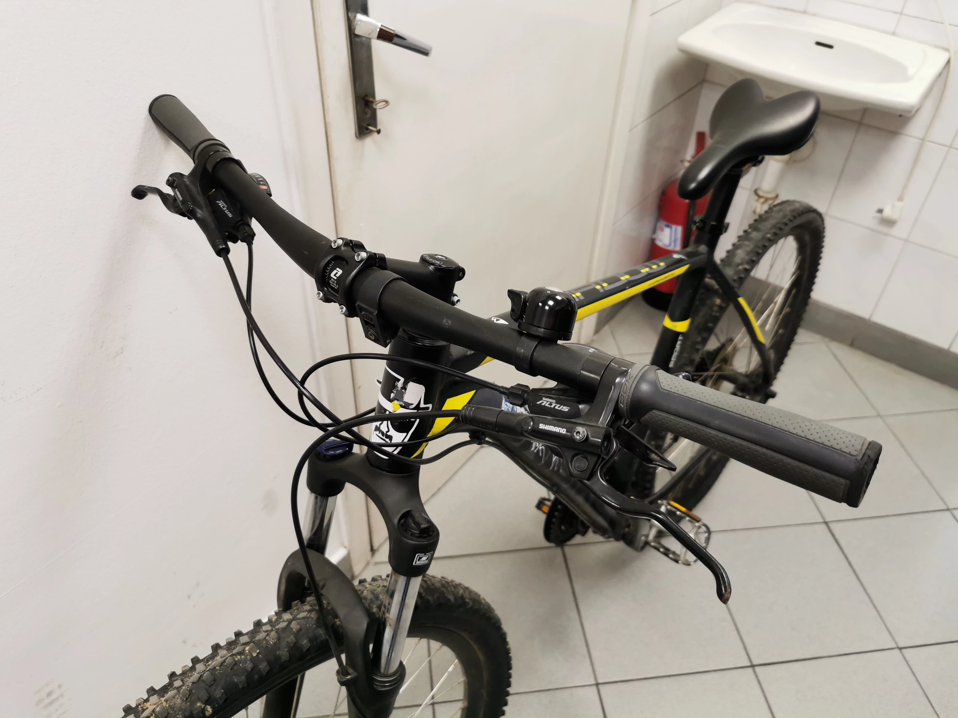 rower-unibike-shadow-29-stan-uzywany