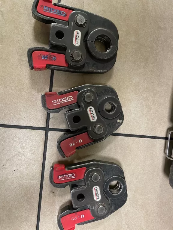 ZACISKARKA DO RUR PRASA RIDGID RP 240 KOMPLET
