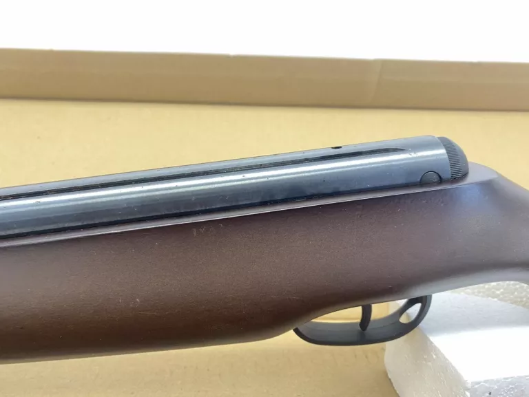 WIATRÓWKA CROSSMAN COPPERHEAD 900