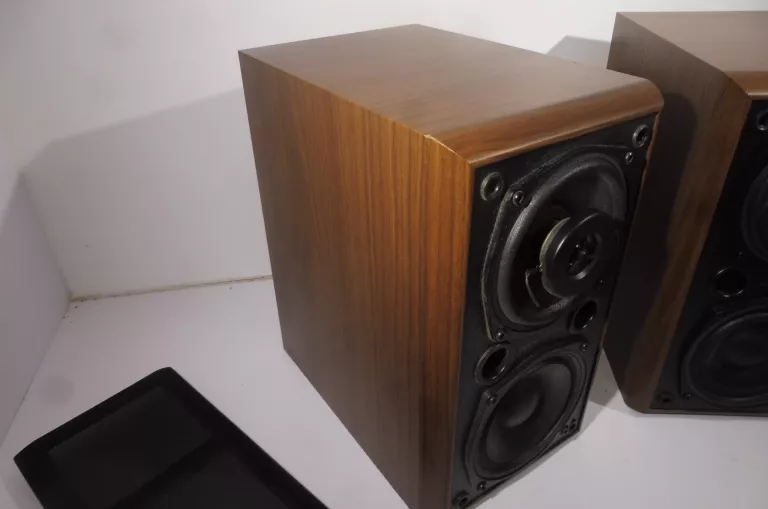 glosniki-denon-sc-m7-konstrukcja-dwudrozne