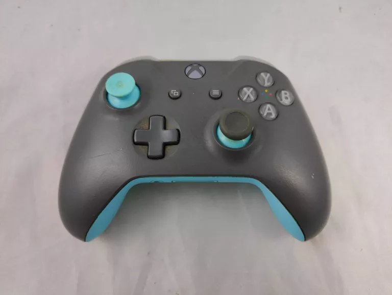 PAD XBOX ONE/BEZ GUMKI