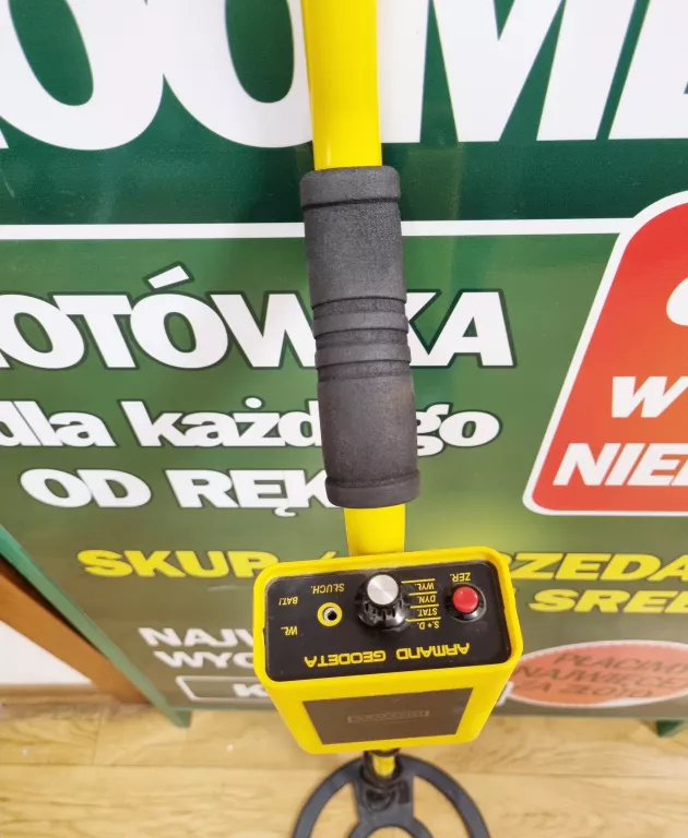 WYKRYWACZ METALI ARMAND GEODETA