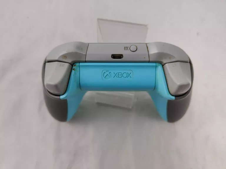 PAD XBOX ONE/BEZ GUMKI