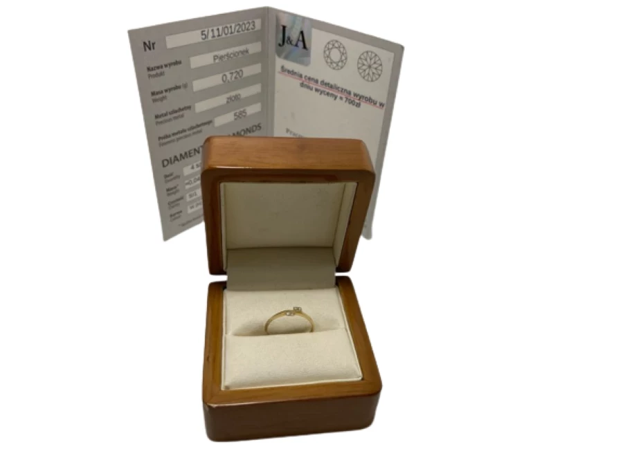 pierscionek-z-certyfikatem-151g58512-ean-gtin-602638893926