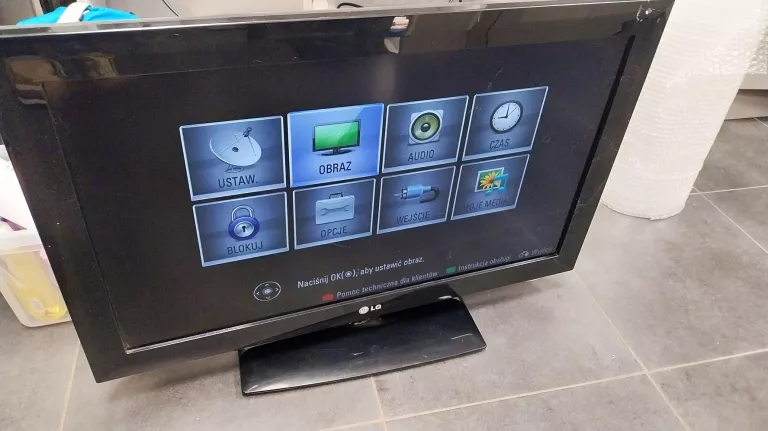 TELEWIZOR LG 32LD450 / BEZ PILOTA