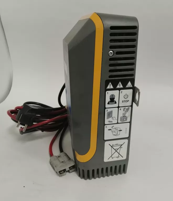 prostownik-hawker-enersys-tc1-lt-48v-18a-stan-uzywany