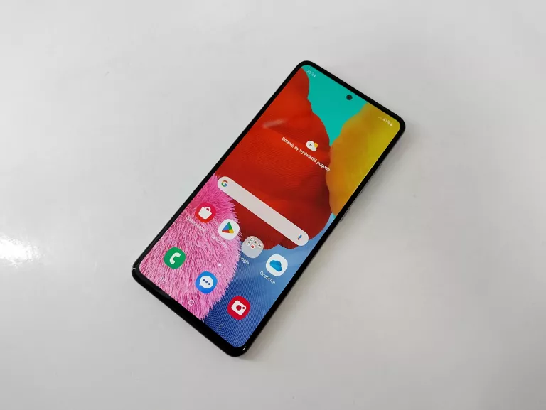 samsung-galaxy-a51-128gb-bialy-opis-pamiec-ram-4-gb