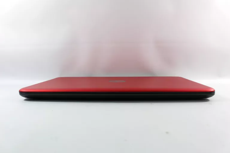 laptop-hp-czerwony-torba-czerwona-przekatna-ekranu-156