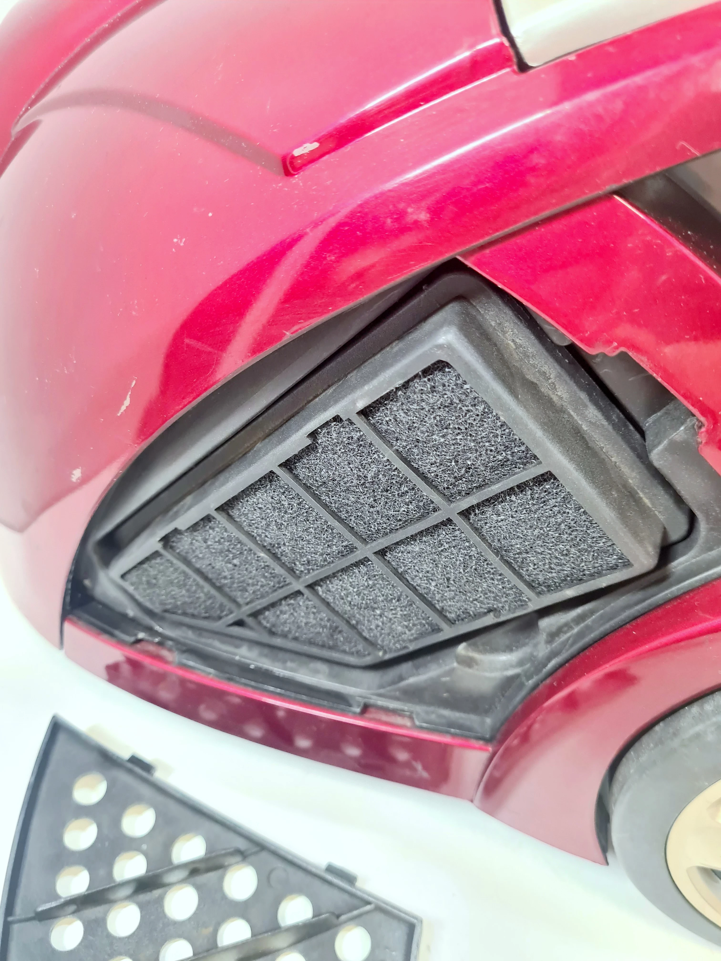 odkurzacz-bezworkowy-bluesky-cyclopower-1750-w-stan-uzywany