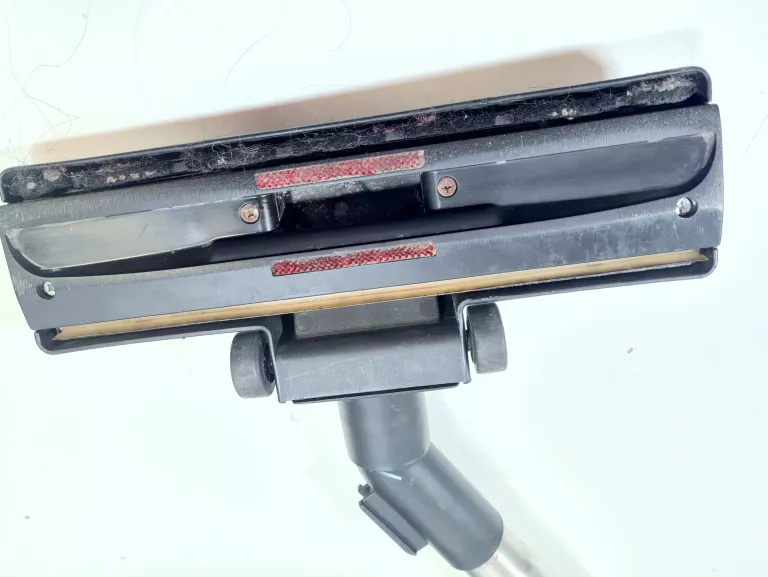 odkurzacz-bezworkowy-bluesky-cyclopower-1750-w-kod-producenta-bvc-16bl-17