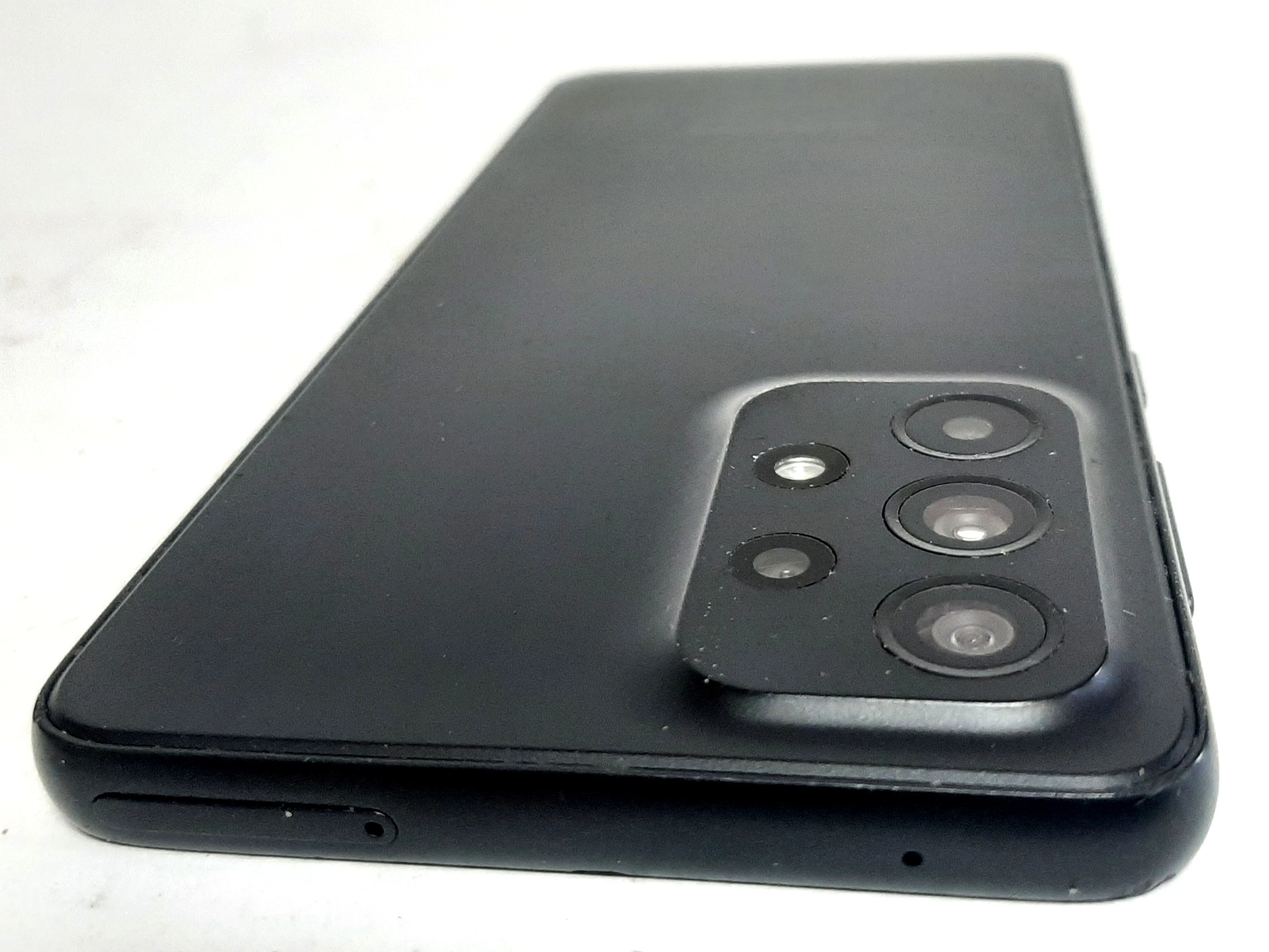 samsung-galaxy-a33-5g-opis-kolor-czarny