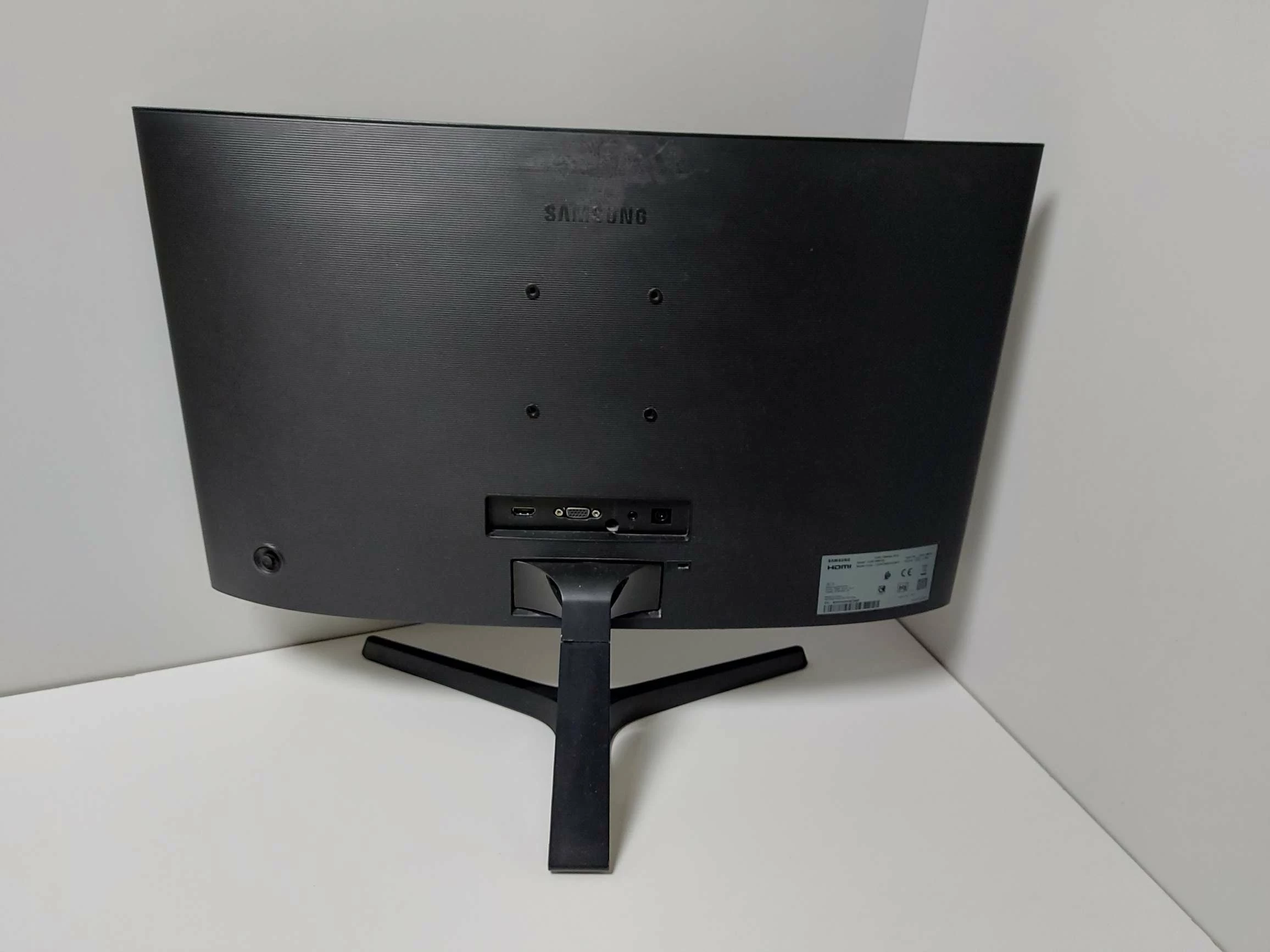 monitor-samsung-c24f396fhu-kod-producenta-lc24f396fhrxen
