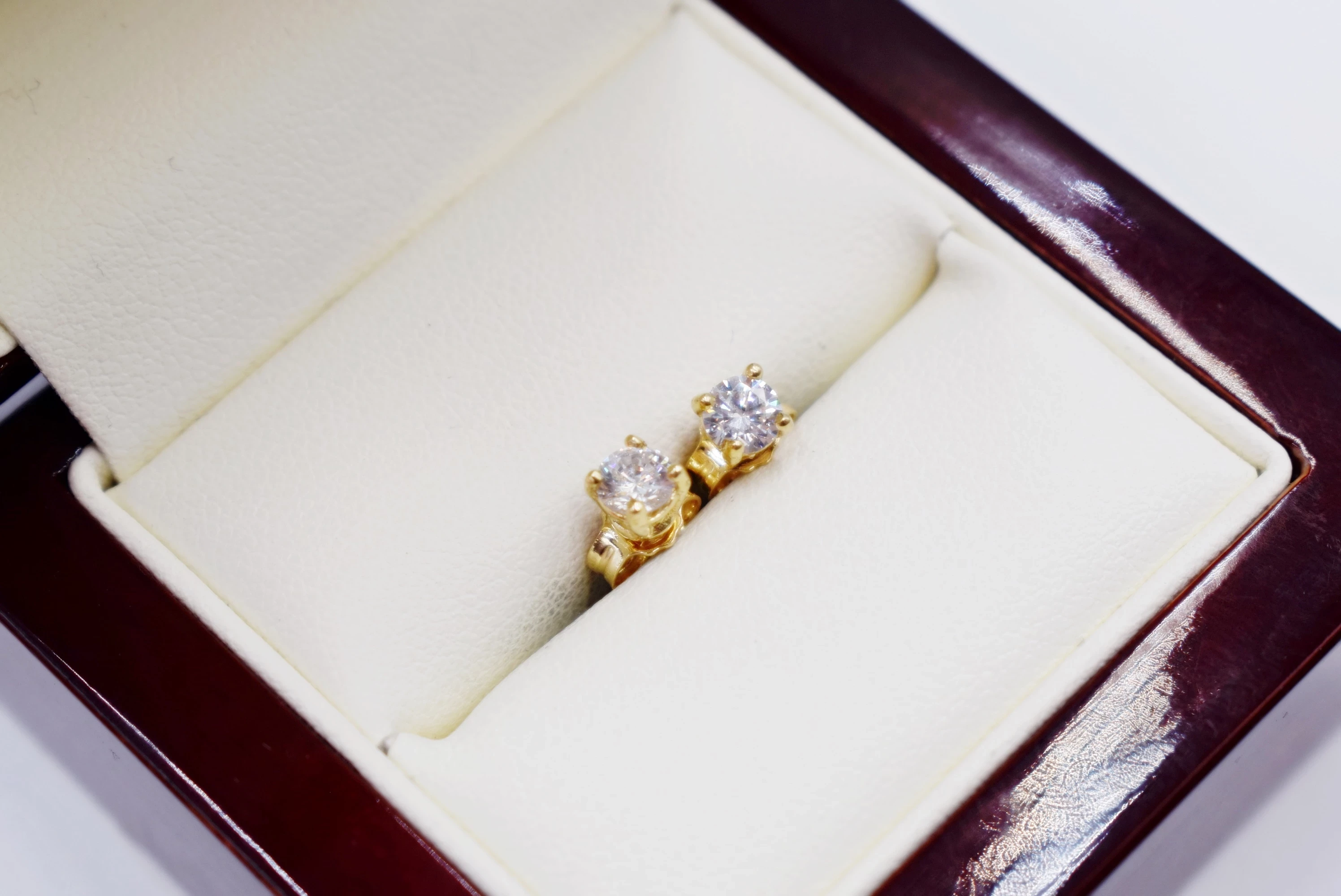 sliczne-zlote-kolczyki-z-cyrkonia-p585-182g-glogowska-160-poznan