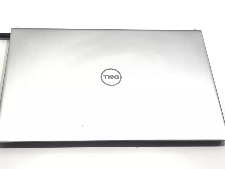 LAPTOP DELL INSPIRON P106F