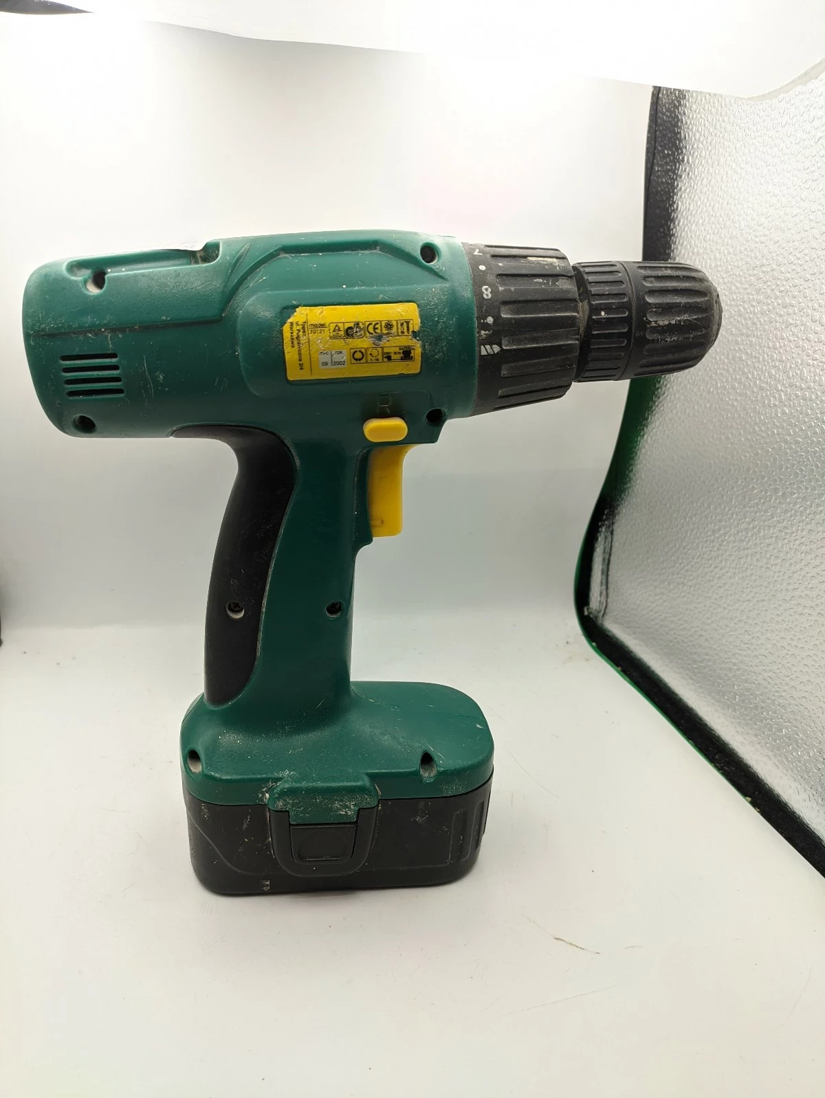 wkretarka-topex-70121-napiecie-v-12-v