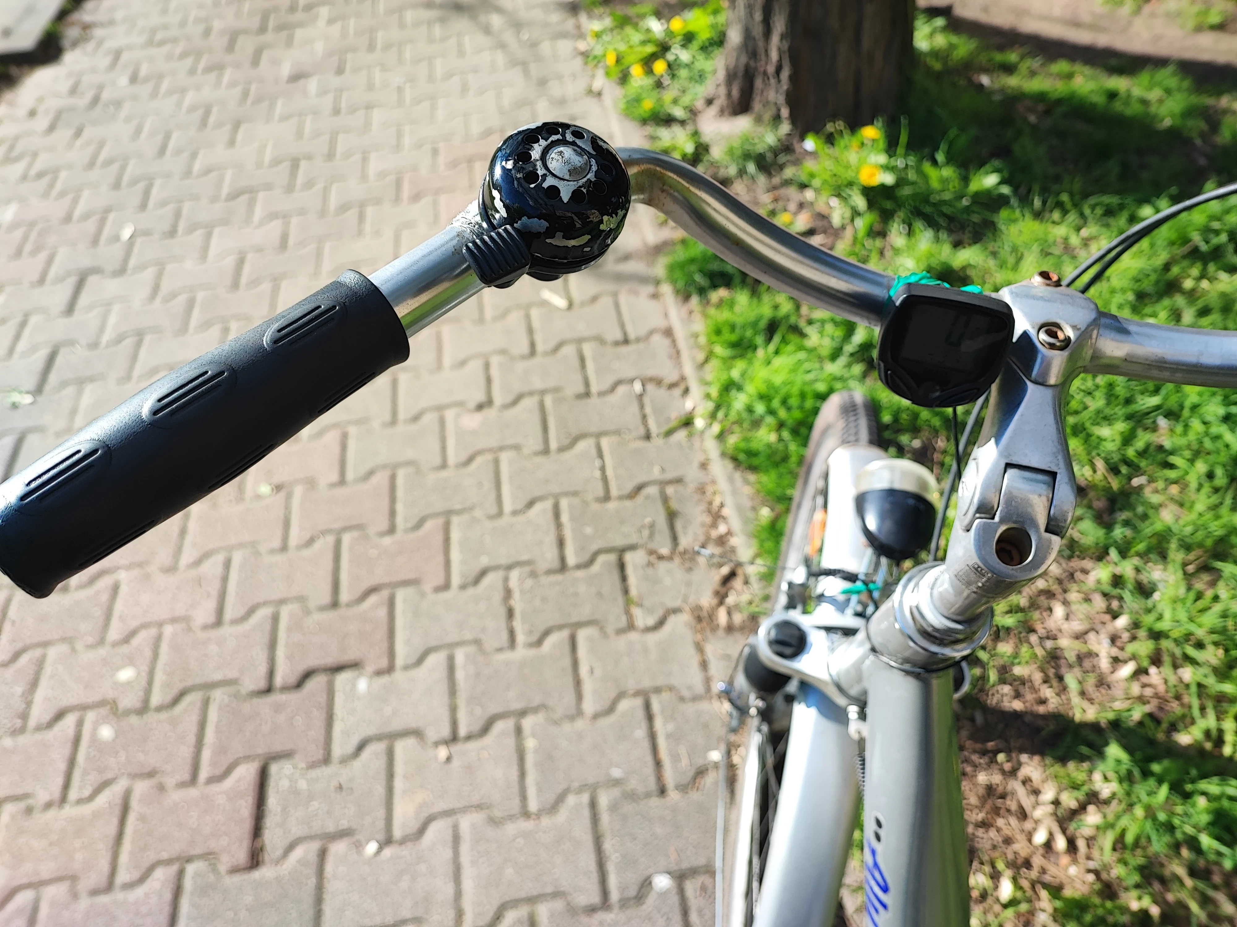 rower-damka-srebrny-alu-city-star-28-cali-kolor-srebrny