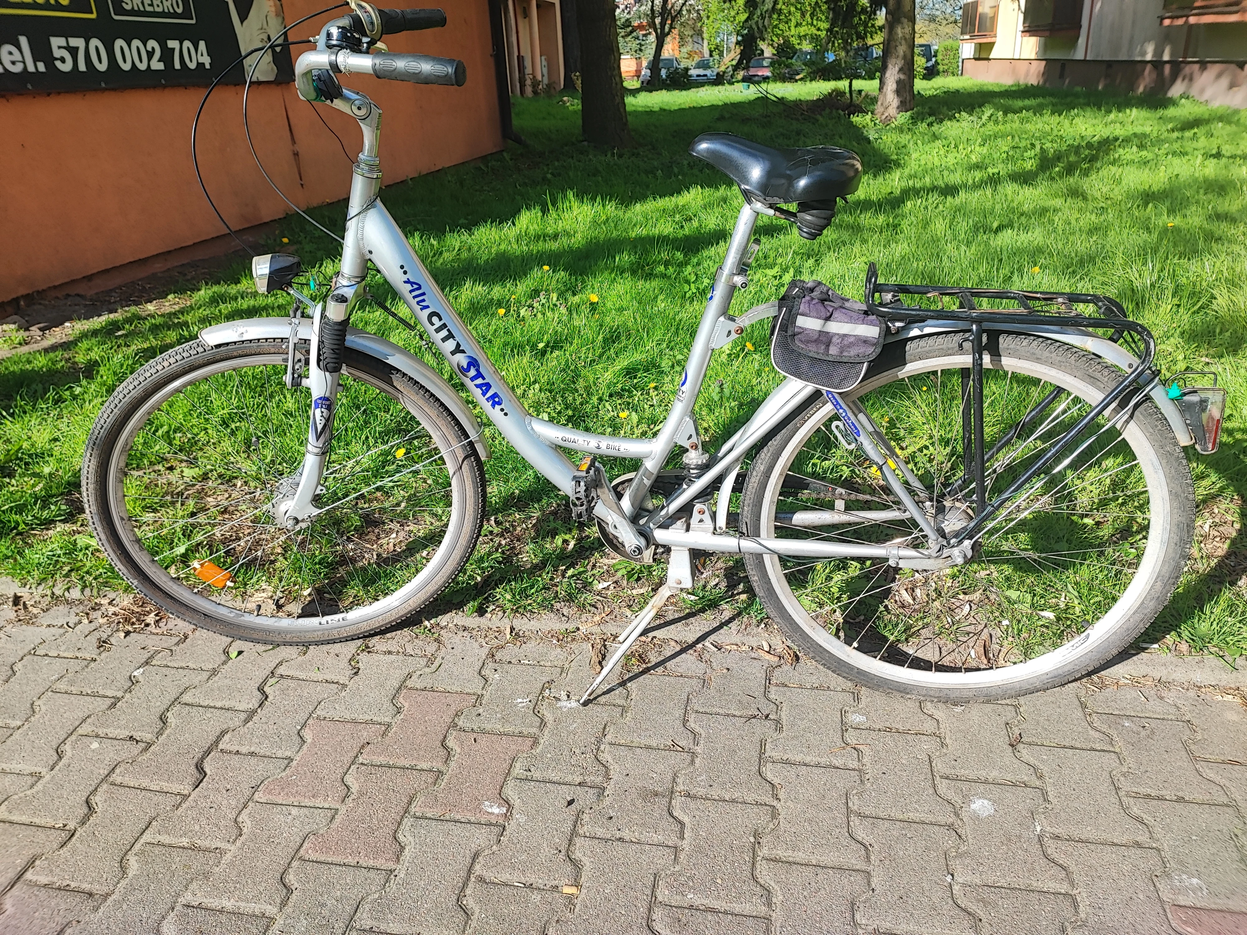 rower-damka-srebrny-alu-city-star-28-cali-kod-producenta-0000