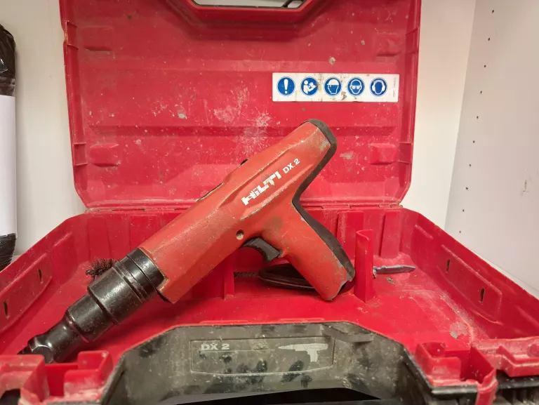 HILTI HILTI DX 2 + WALIZKA