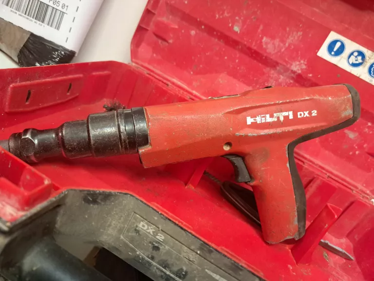 HILTI HILTI DX 2 + WALIZKA