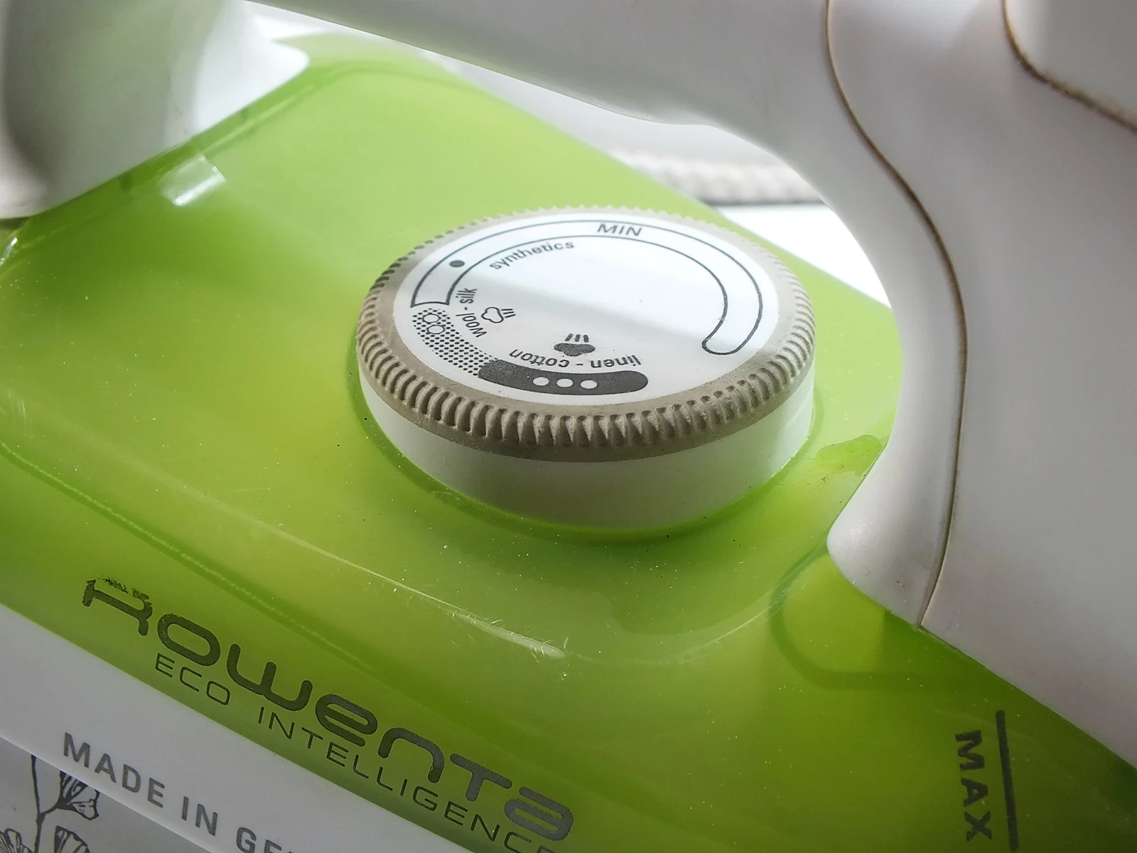 zelazko-rowenta-2400w-dw6020-ean-gtin-4210101924761