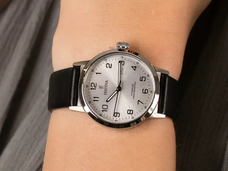 zegarek-damski-srebrny-festina-f204721-okazja-rodzaj-analogowe