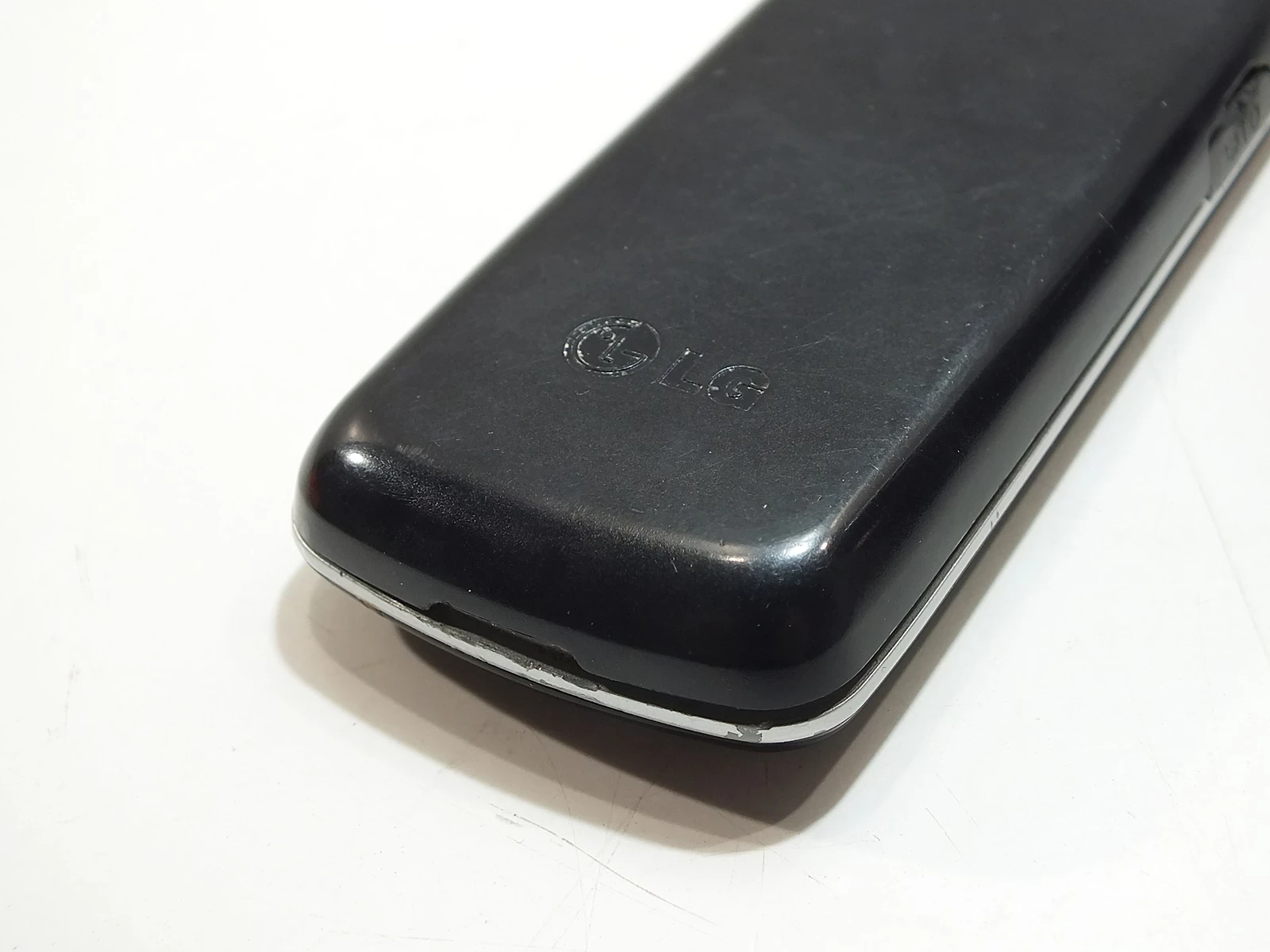 telefon-lg-gb102lad-typ-telefon-komorkowy