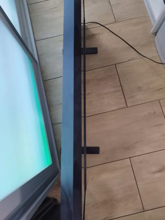 tv-grundig-49-gfb-6622-przekatna-ekranu-cale-49