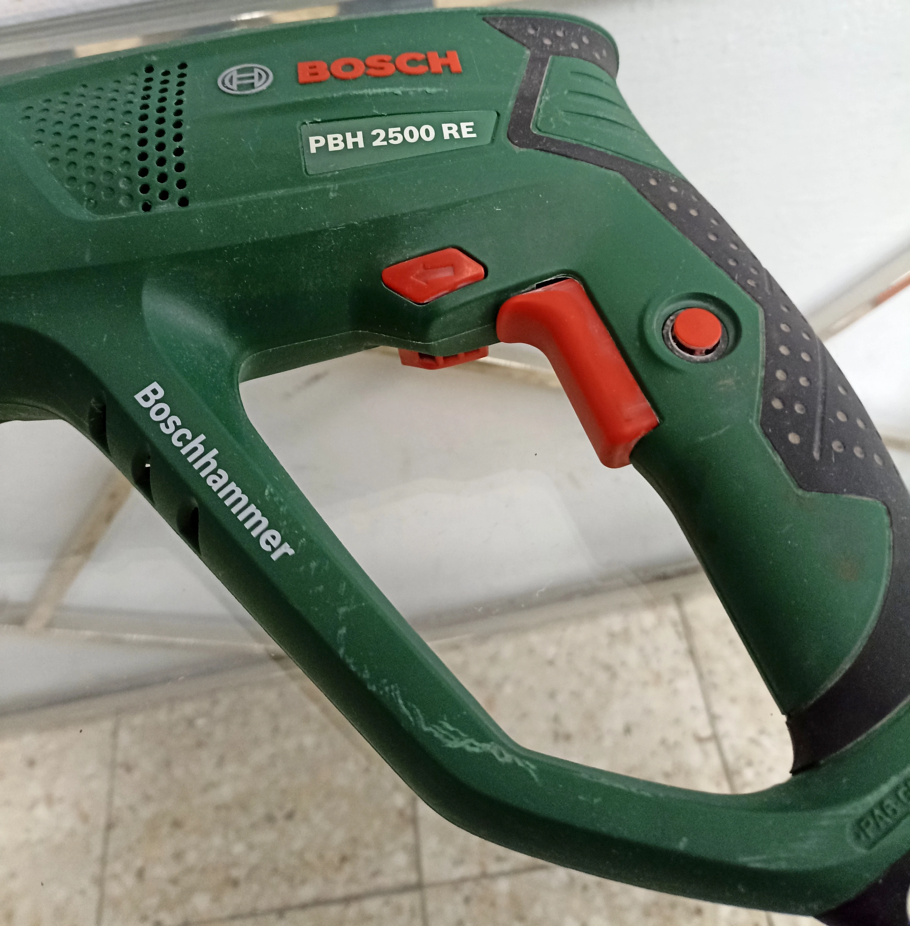 mlotowiertarka-bosch-boschhammer-pbh-2500-re-marka-bosch